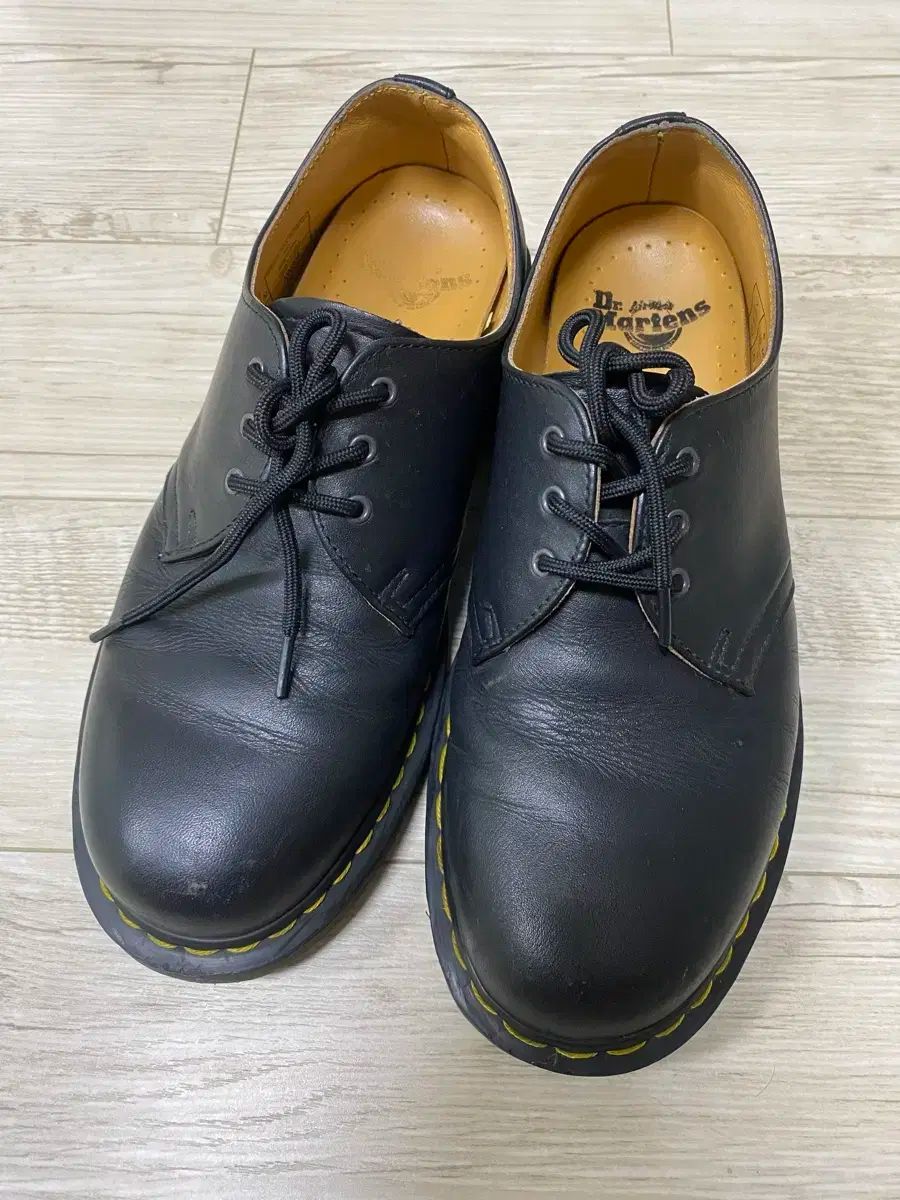 DR. MARTENS ドクターマーチン 1461 3 笏 ナッパ 260