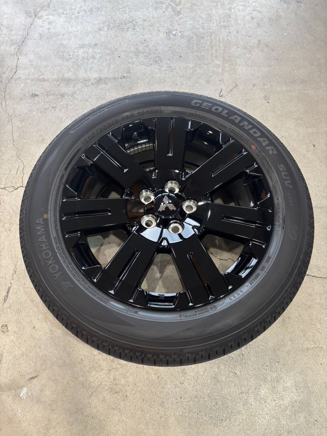 ⑬🔥早い者勝ち🔥デリカD5 シャモニー新型純正アルミホイール 新車外し