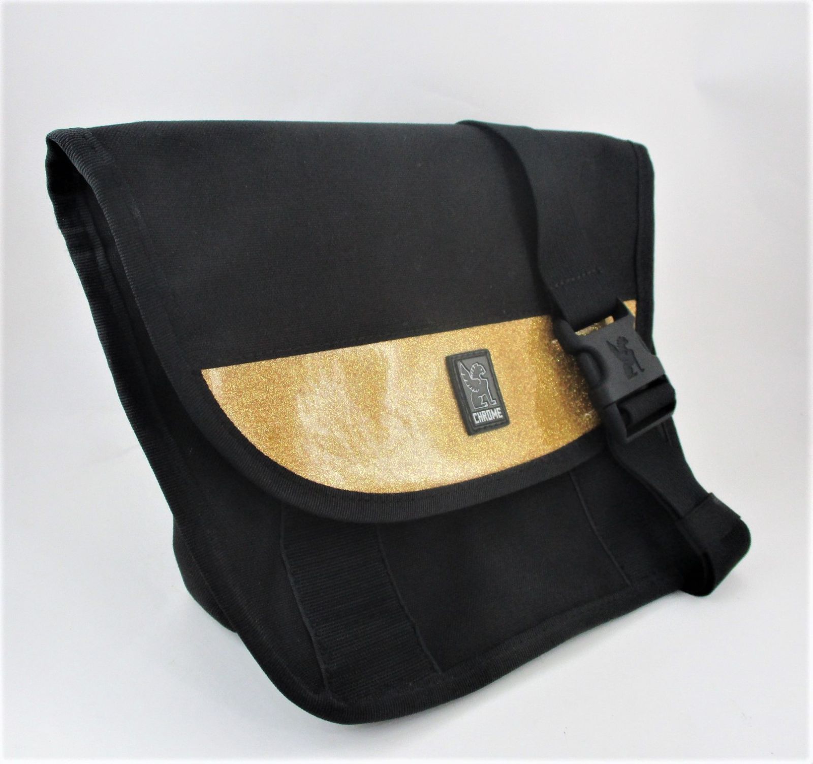 ◇美品 CHROME クローム ショルダー メッセンジャーバッグ HIP SLING 