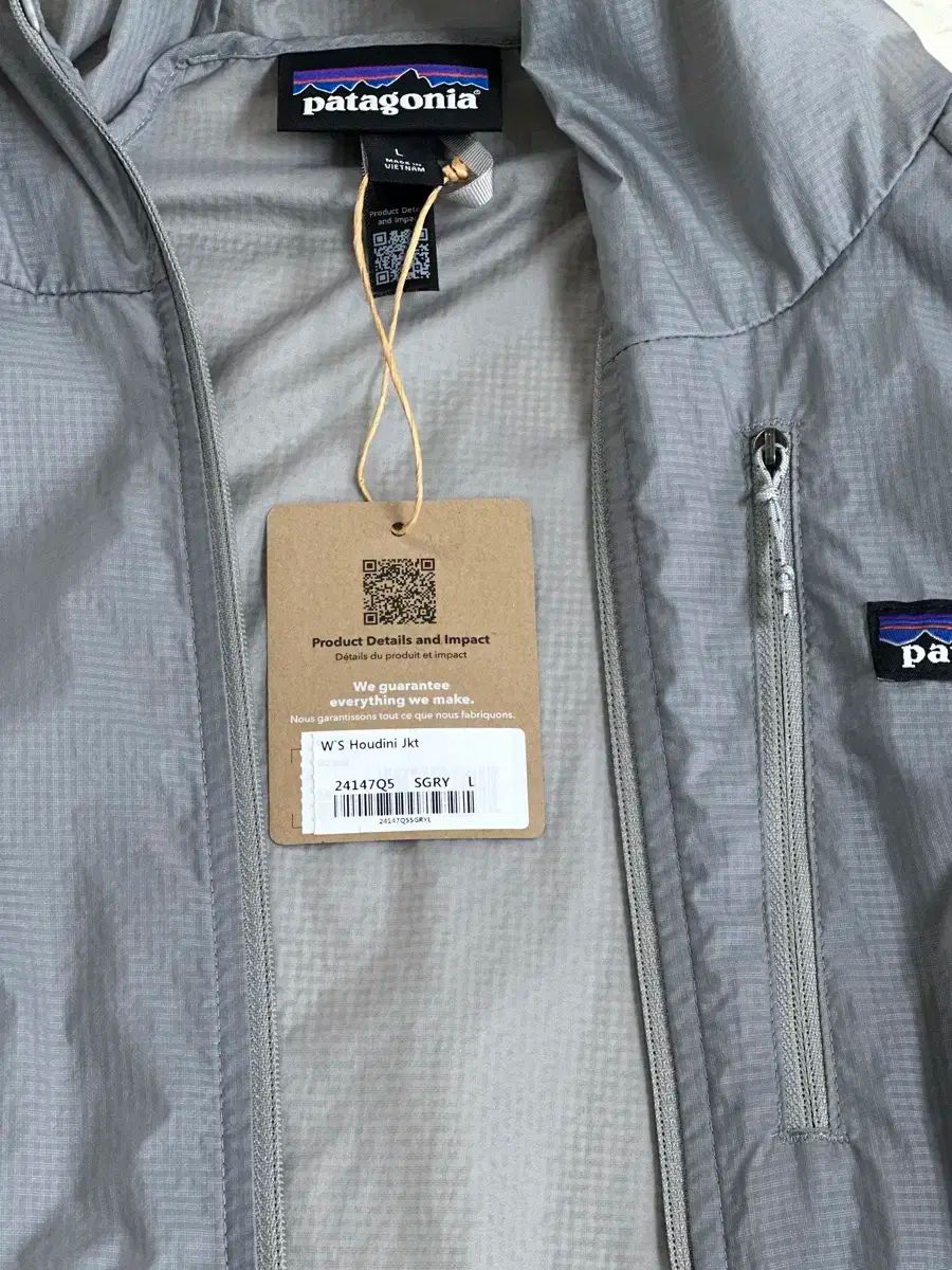 patagonia パタゴニア 女性用 フーディーニ ジャケット L