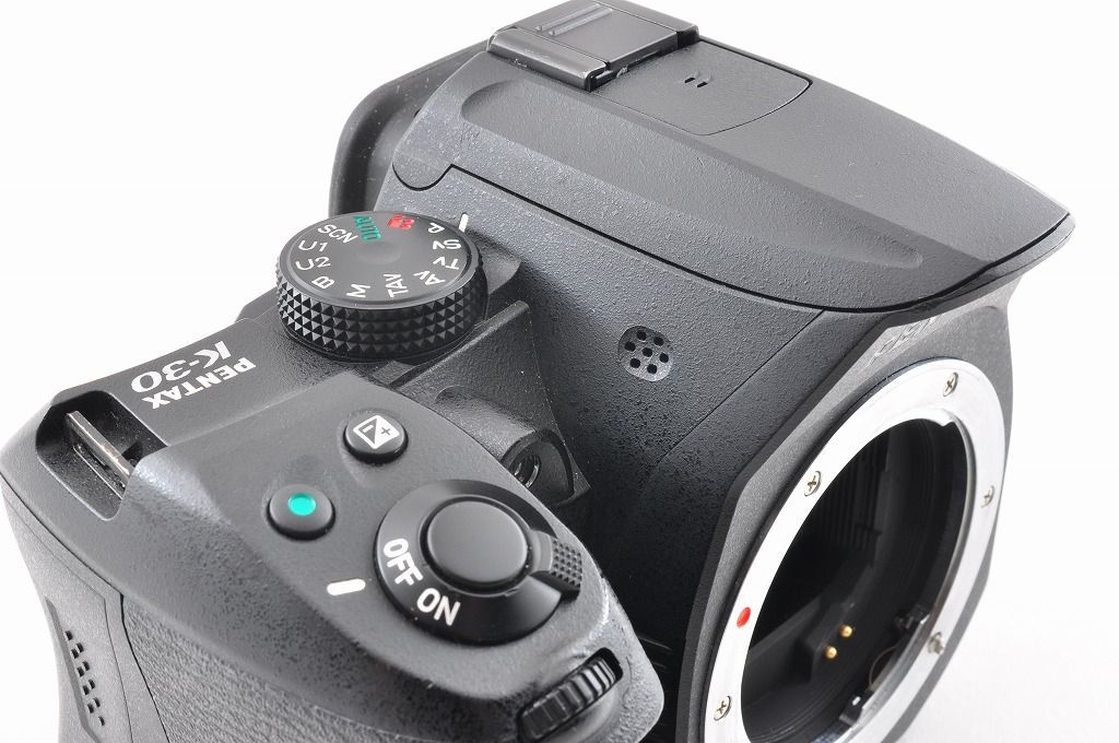 Pentax ペンタックス K-30 ブラック 1630万画素 デジタル一眼