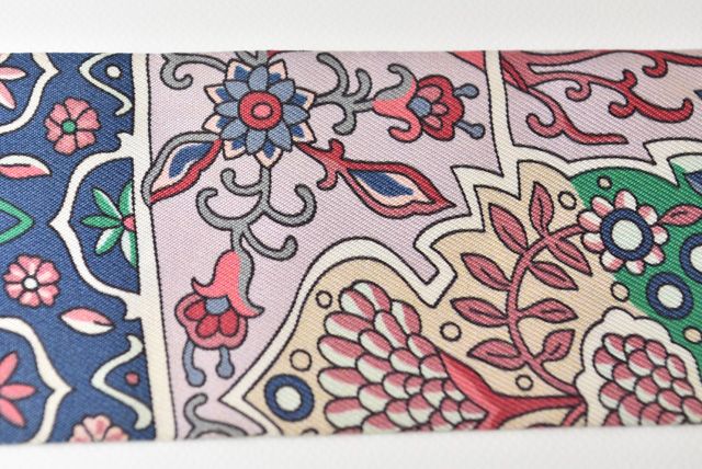 エルメス ツイリー スカーフ ペイズリーモチーフ ローズマルチ - メルカリ