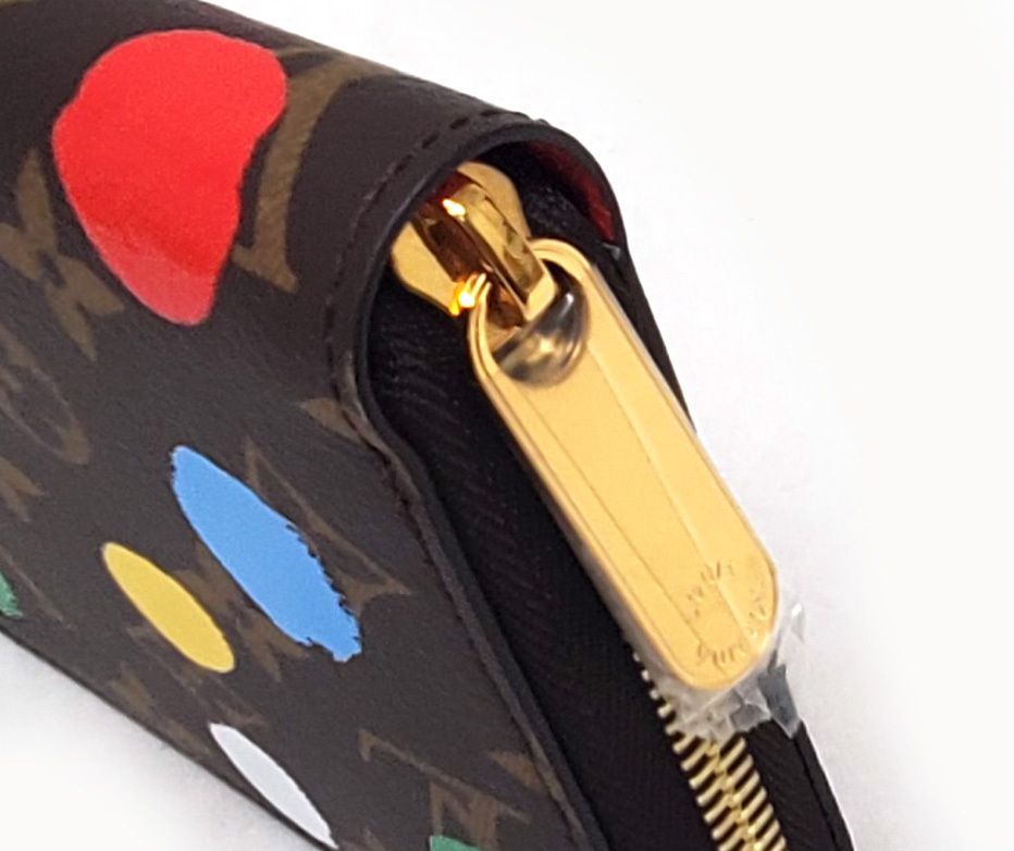 Z840◇未使用【ルイ ヴィトン】ジッピーウォレット LV × YK 草間彌生