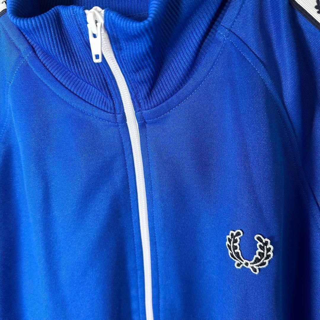 11g1m14 ポルトガル製 フレッドペリー トラックジャケット 月桂樹 青  
