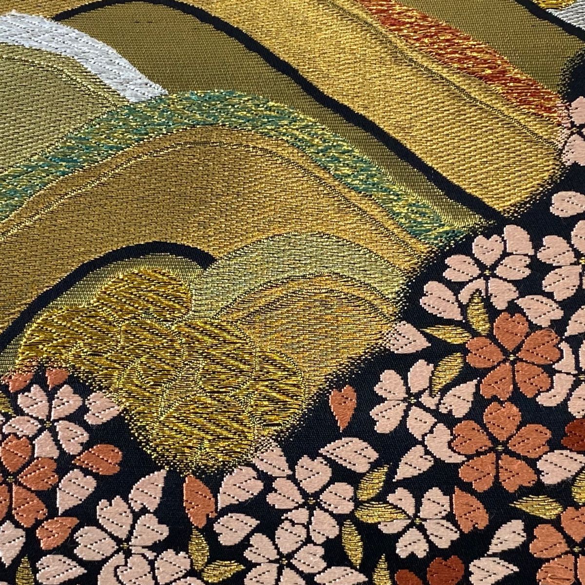 袋帯 美品 秀品 波 桜 金銀糸 箔 黒 六通 正絹 【中古】 - メルカリ