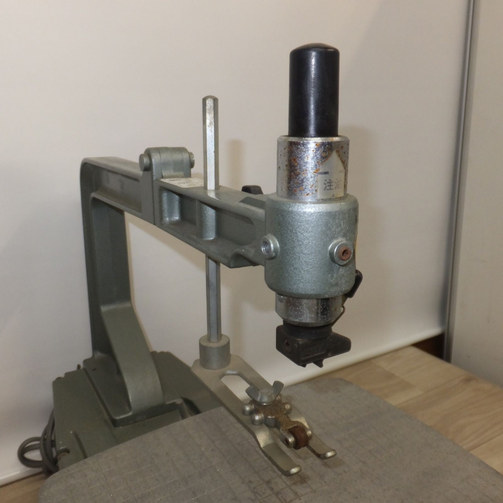 旭工機 スーパー万能糸鋸盤 フリーアーム式 AF-1 100V 50 60Hz HRDEVELOPMENT_JP