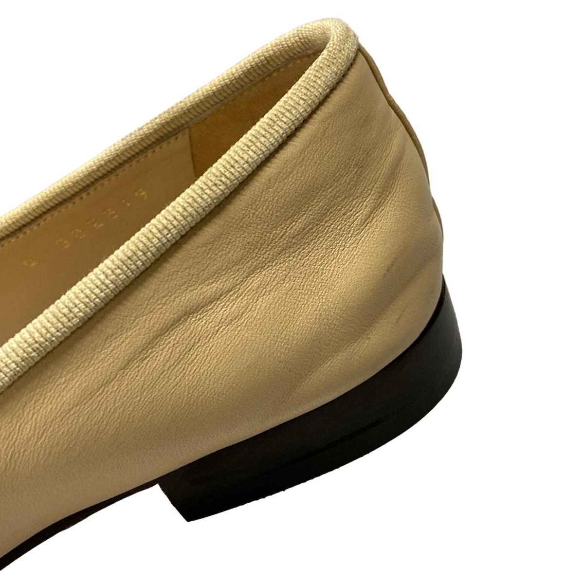 CHANEL ベージュ・ブラック アンクルストラップ フラットシューズ CHANEL - シャネル CHANEL フラットシューズ 靴 シューズ