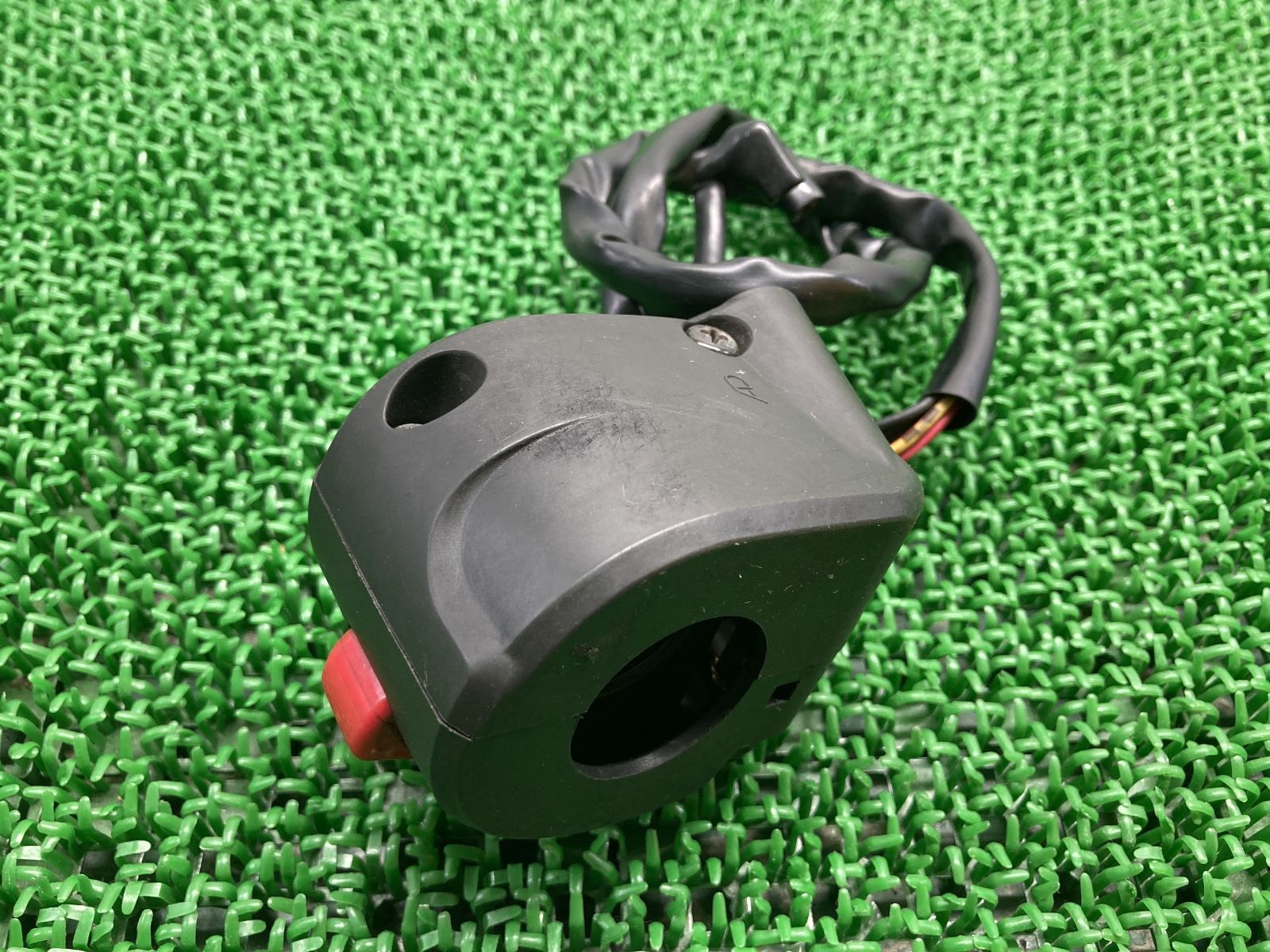 カワサキバリオス　スイッチボックス バリオスII ハンドルスイッチ 右 カワサキ 純正 バイク 部品 ZR250B