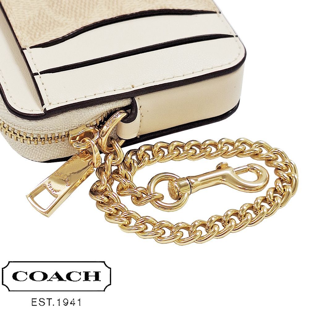 オフホワイト COACH