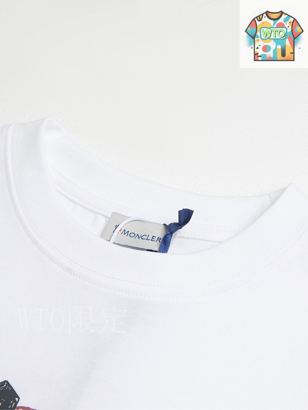 MONCLER ロゴプリント ショートスリーブTシャツ すぐ届く！ MONCLER - 美品 モンクレール MONCLER Tシャツ カットソー 半袖