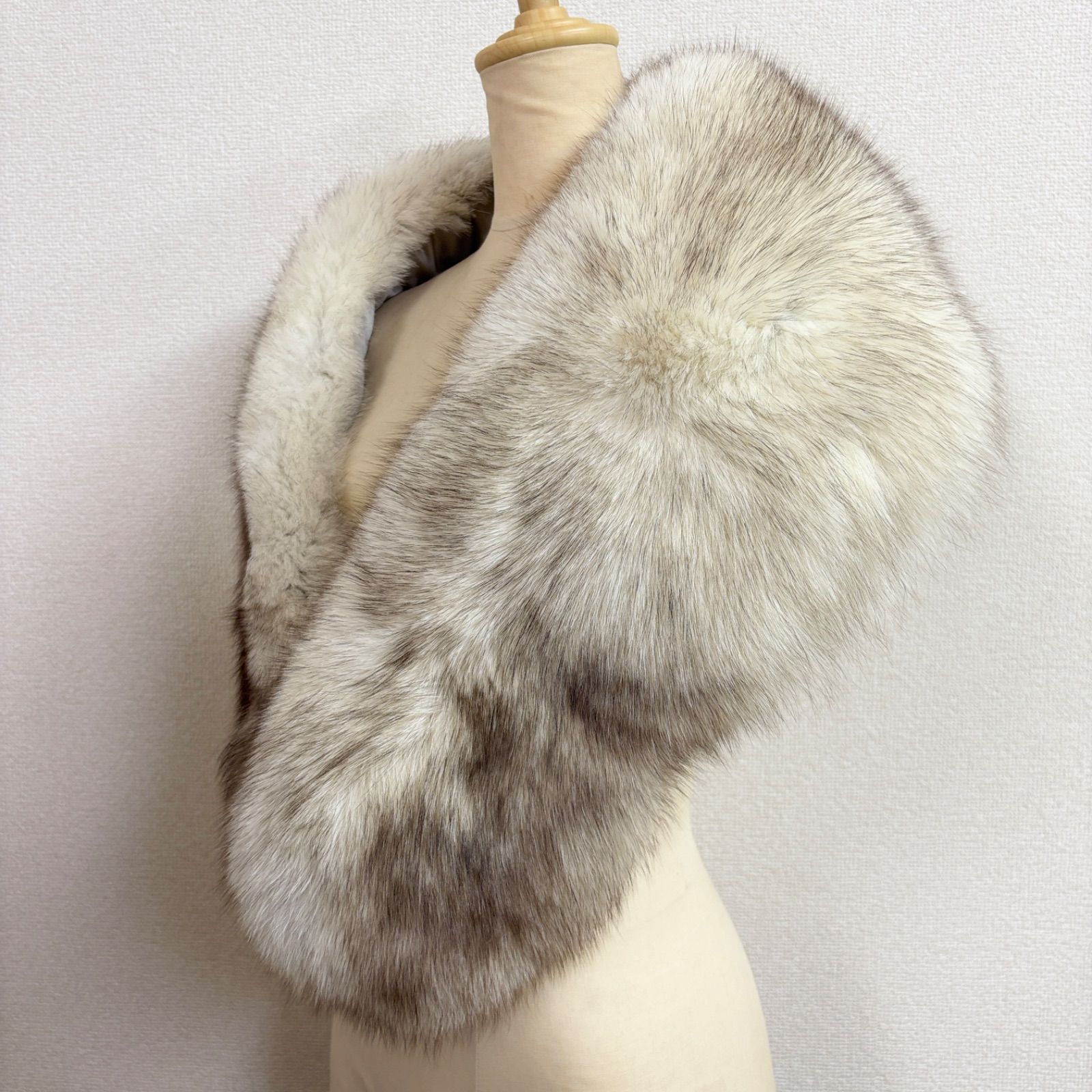 SAGA FOX TRIM・BESATZ GARNITURE ファーショール 成人式 白系
