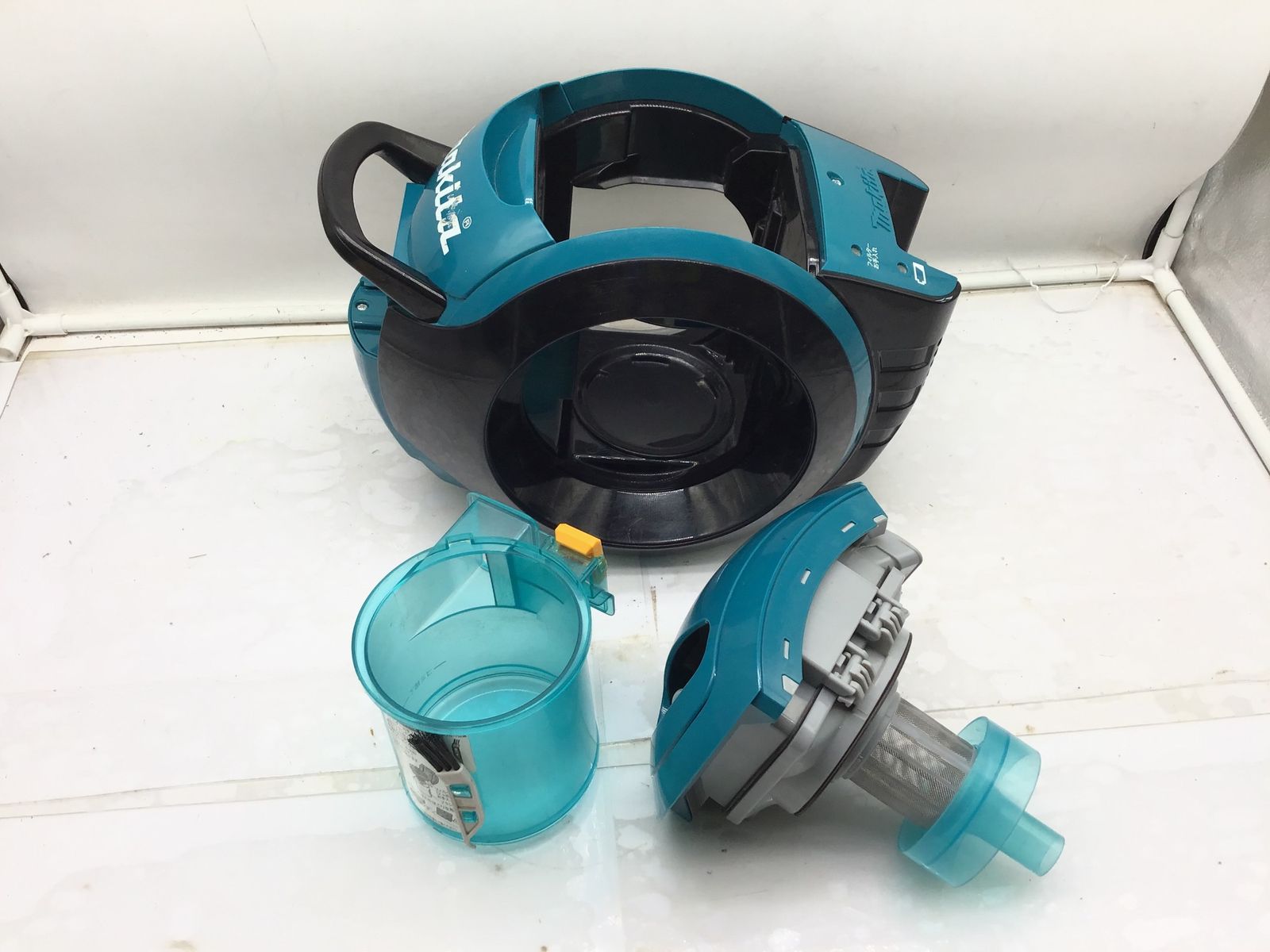 品 Makita|マキタ 18v充電式サイクロンクリーナー CL500DZ ITWJXRNEI5EK エコツール笠寺店 M02