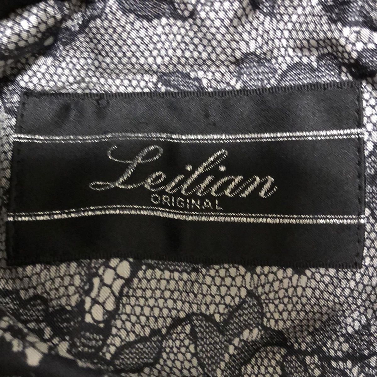 ダークグレー×黒 フェイクレザー