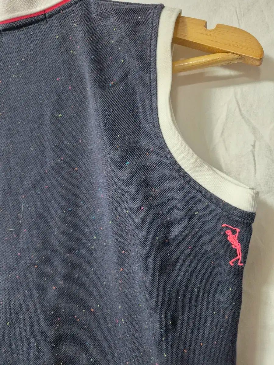 MARK & LONA(マークアンドロナ) マルチヤン ノースリーブ ゴルフT M