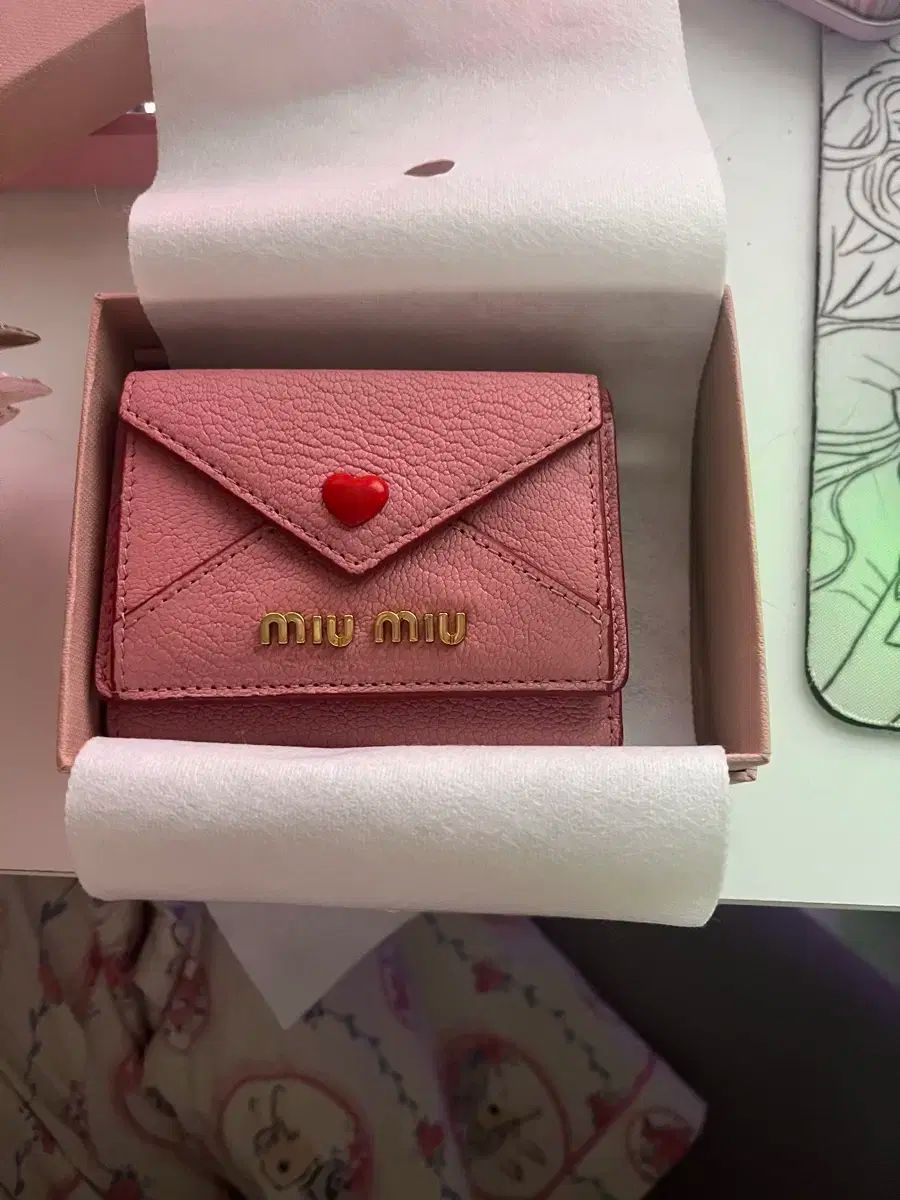 miu miu（ミュウミュウ） マドラスラブバイカラーウォレット 二つ折り