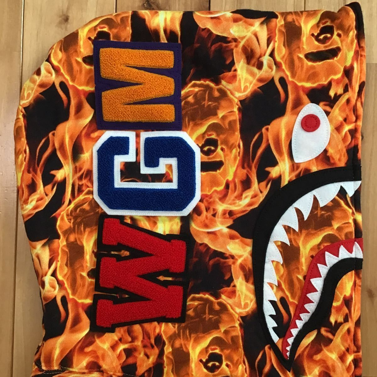 ☆美品☆ XL BAPE flame シャーク パーカー fire shark full zip hoodie a bathing ape エイプ  ベイプ アベイシングエイプ - メルカリ