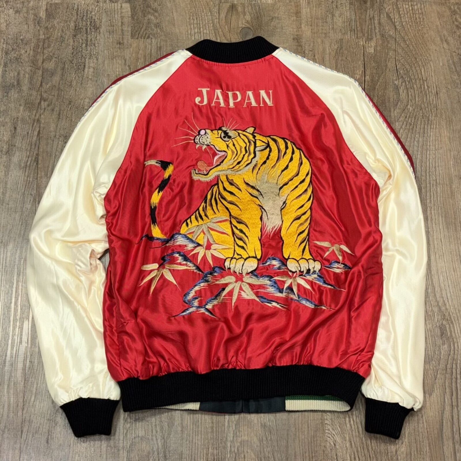 テーラー東洋 ヒノヤ別注 スカジャン TAILOR　TOYO 赤虎龍鷹日本地図 テーラー東洋 ヒノヤ別注 スカジャン TAILOR TOYO 赤虎龍鷹日本地図