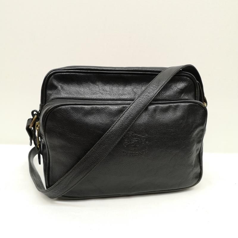 ILBISONTE ショルダーバッグ オールレザー 黒 斜め掛け