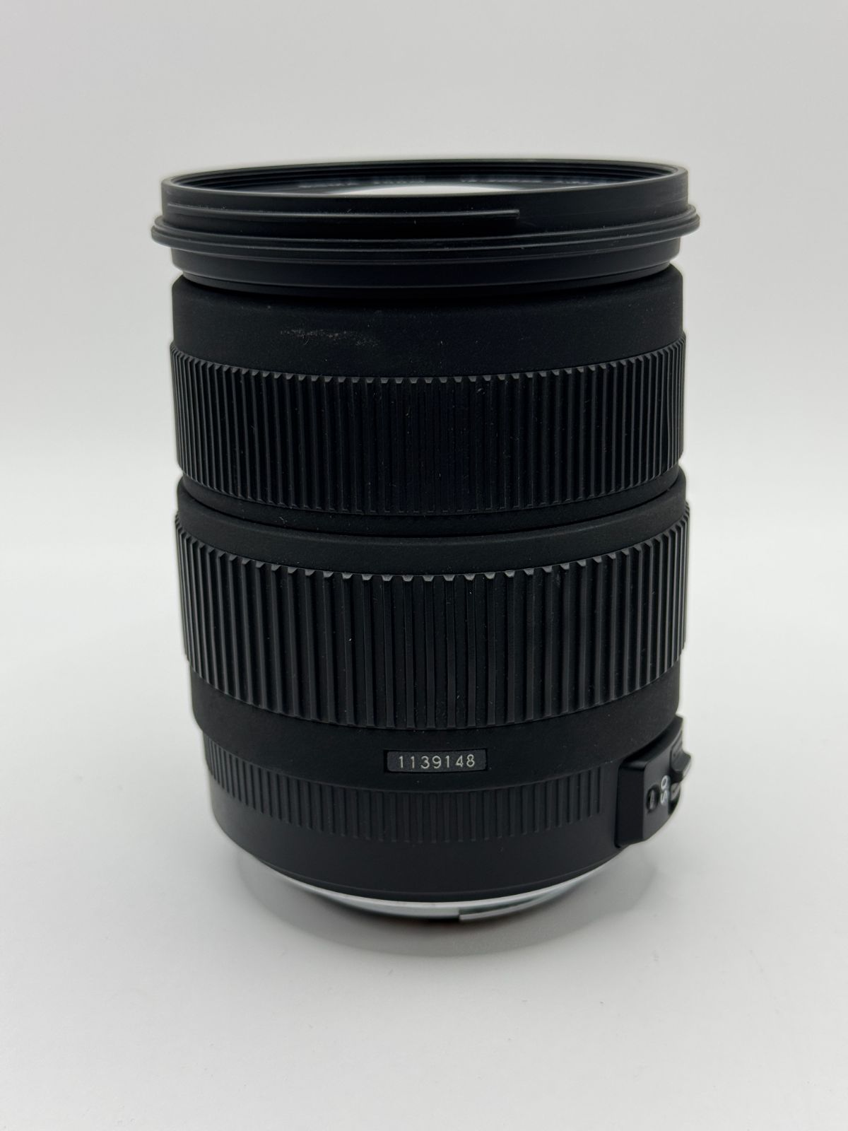 極上品] 人気 SIGMA シグマ zoom 18-200mm f3.5-6.3 DC OS キヤノン用