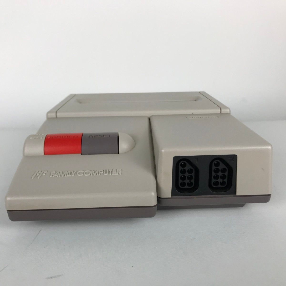 ニューファミコン