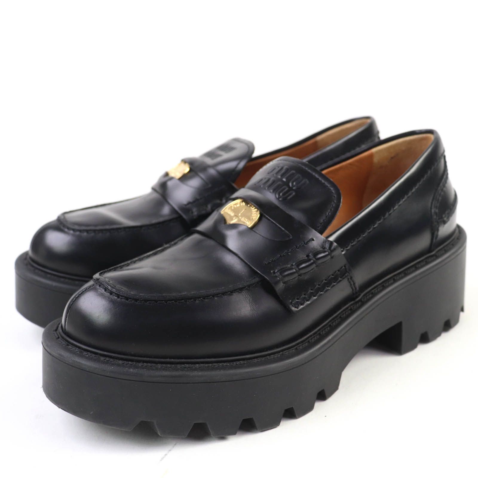 MIUMIU ブラッシュドレザー ペニーローファー Black Brushed Leather