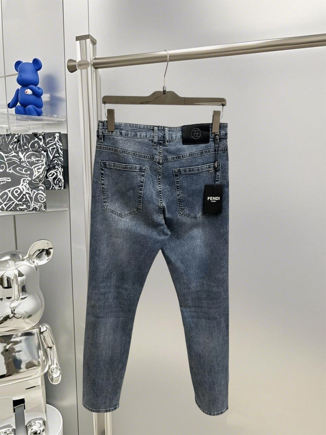 今日 Fendi Summer Light Jeans フェンド サマー ライトジーンズ