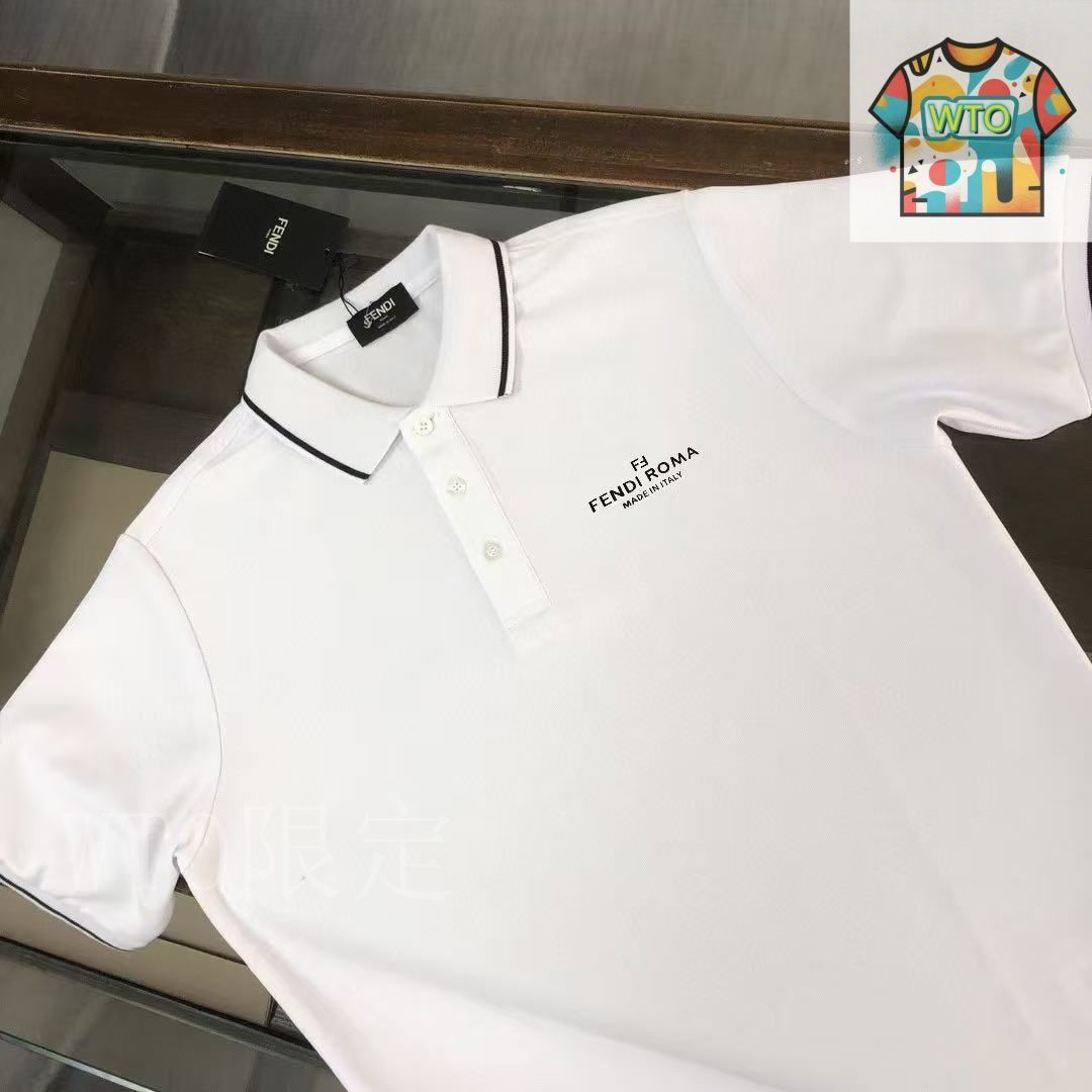美品 FENDI フェンディ ロゴ Tシャツ 半袖 サイズ42　ポロシャツ 半袖 FENDI フェンディ ズッカ ロゴ総柄 サマーニット 半袖