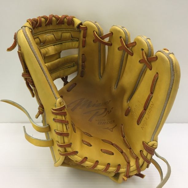 中古品 ミズノ mizuno ミズノプロ 硬式 内野手用オーダーグローブ HAGA