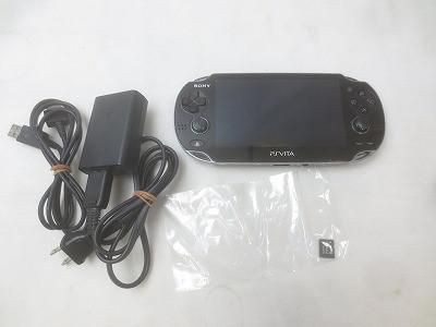 Amazon | PlayStation Vita Wi-Fiモデル カーキ/ブラック (PCH