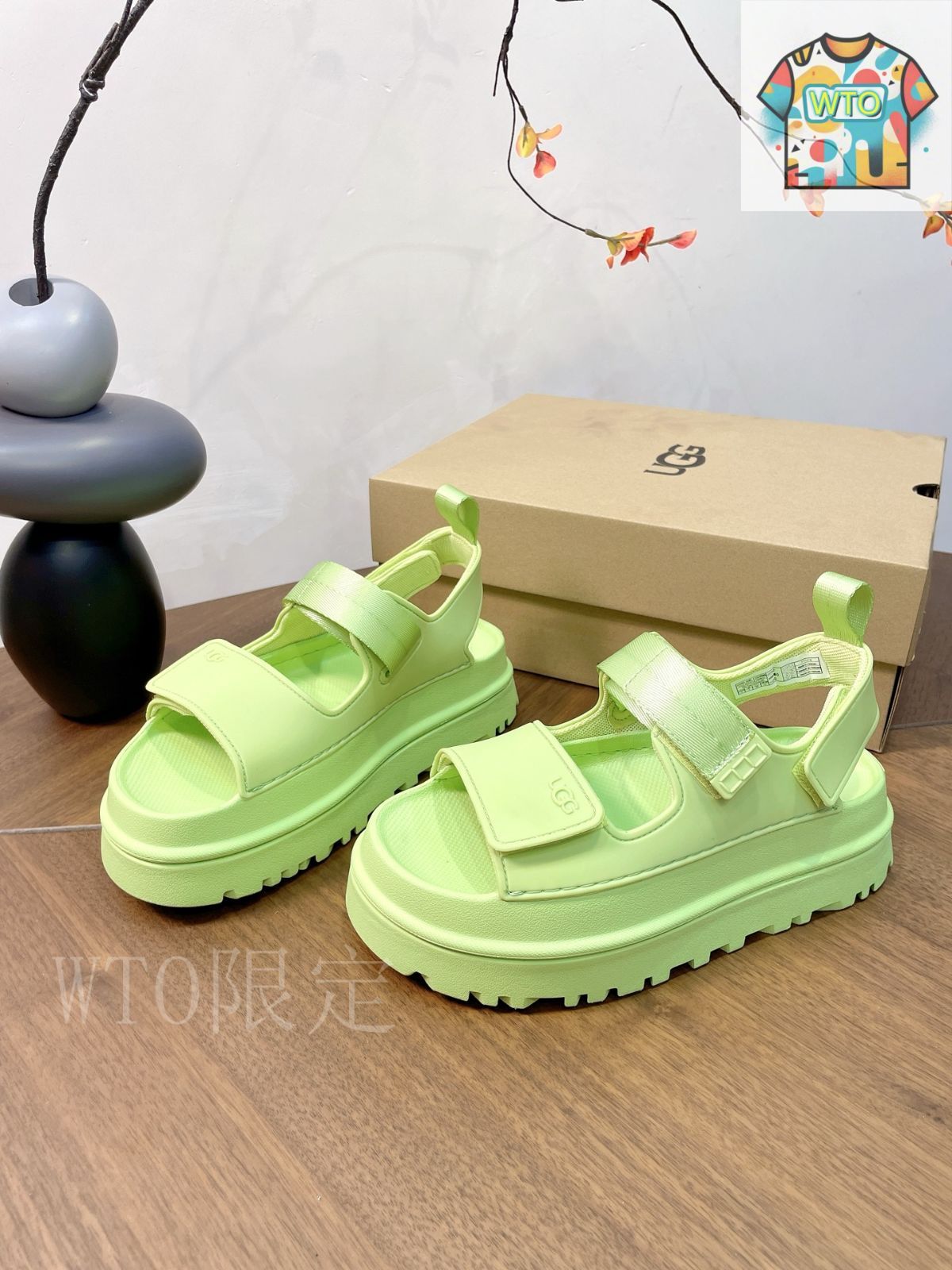 UGG マジックテープ 厚底サンダル01-ZP49 - メルカリ