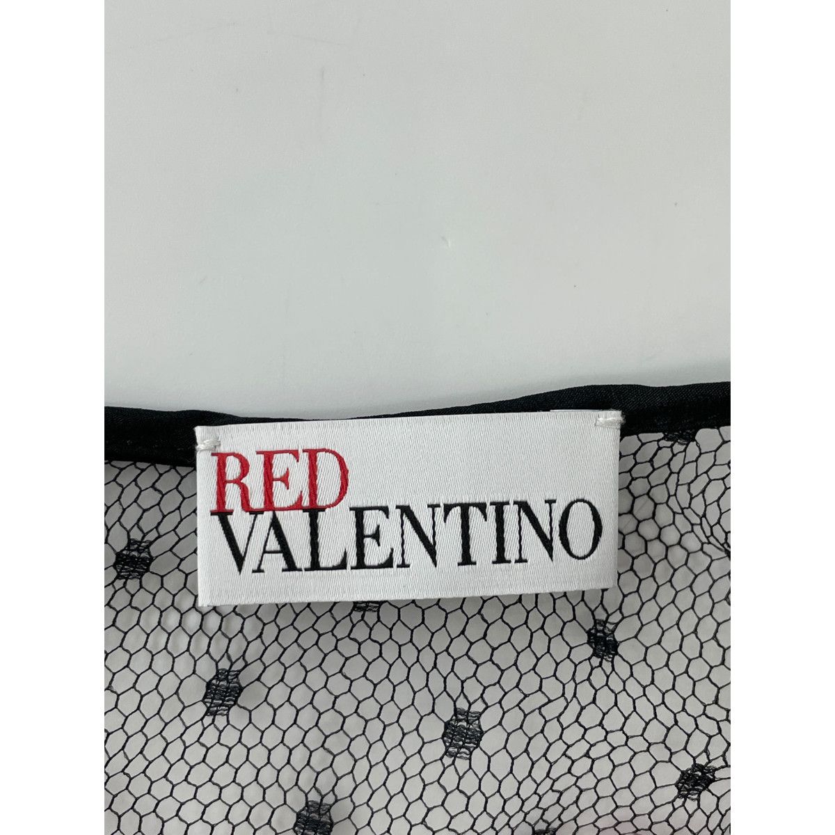RED VALENTINO レッドヴァレンチノ 黒 ﾚｰｽ ｼｱｰﾌﾞﾗｳｽ 38 - メルカリ