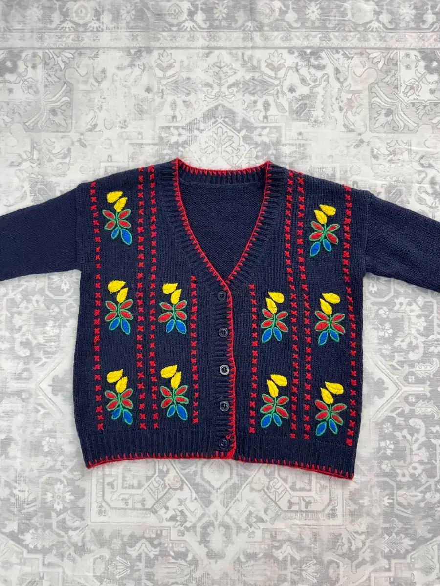 ヴィンテージ フラワー 刺繍 スティッチ ニット カーディガン