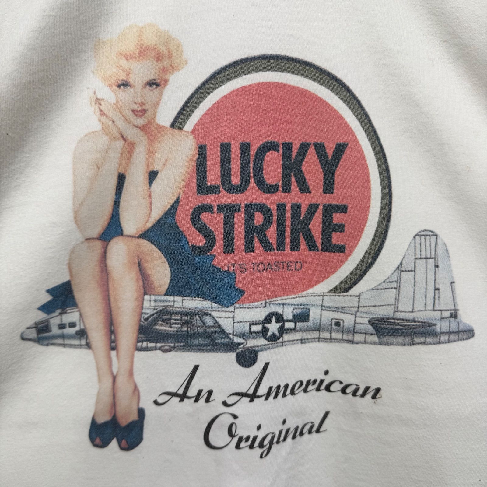 90s lucky strike lady Tシャツ 90s lucky strike lady Tシャツ
