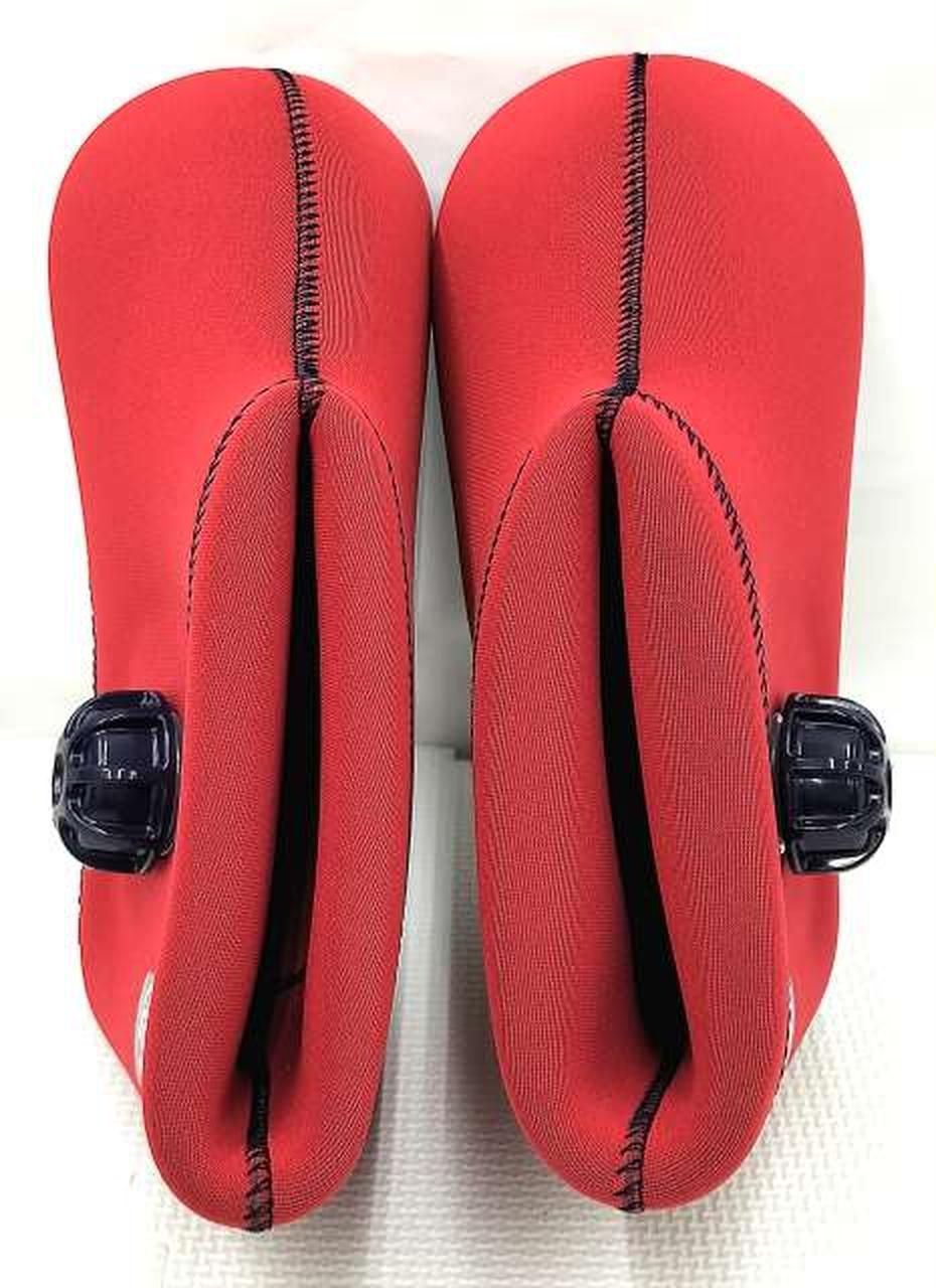 ヘルメット潜水株式会社 やわらか湯たんぽ CLO’Z 足用ショートタイプ Helmet Diving Co. Ltd. Soft Hot Water Bottle CLO Z Short Type for Feet