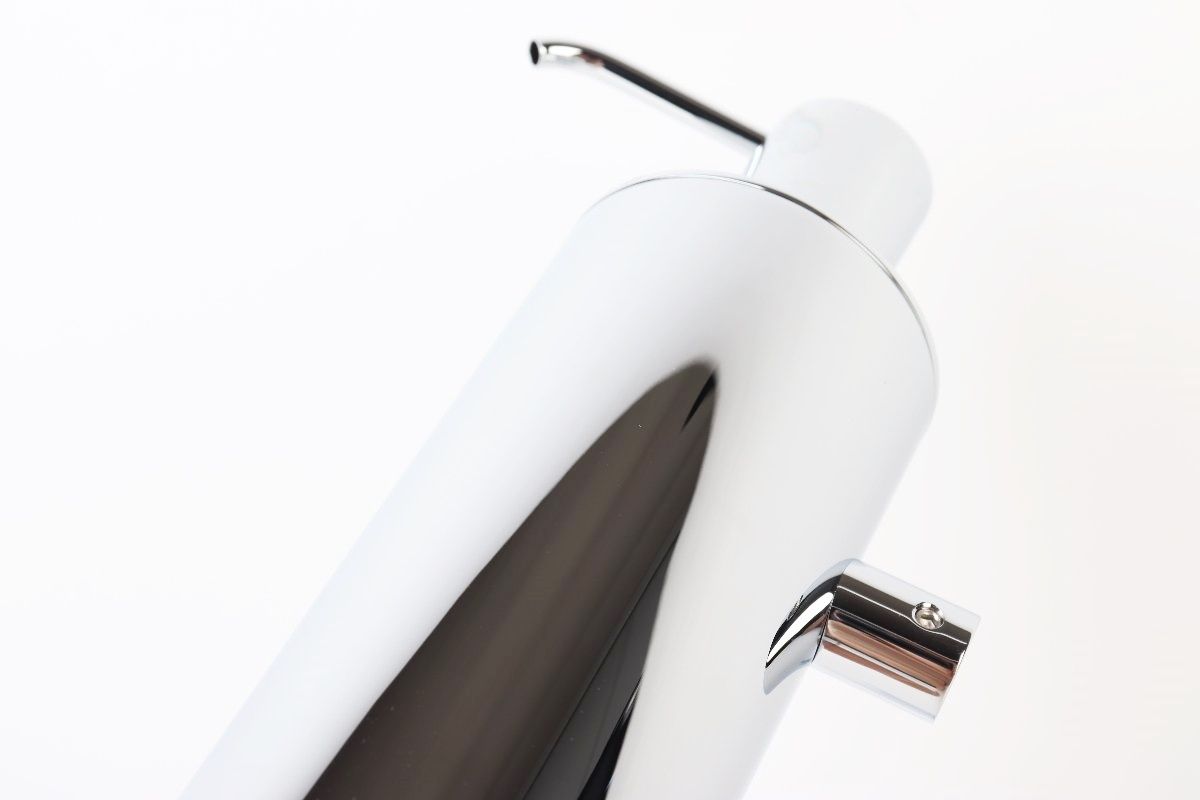 シャンプーボトル 3室 壁掛けタイプ 各400ML ホワイト ディスペンサー