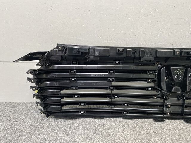 新車取り外し!ヴェゼル/VEZEL RU1/RU2/RU3/RU4 純正 後期 フロント