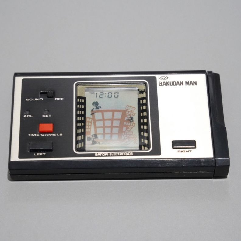 バクダンマン　BAKUDAN MAN 携帯ゲーム機　LSI 完品　当時物 希少・動作良好】BANDAI（バンダイ） ばくだんマン BAKUDAN MAN LCD