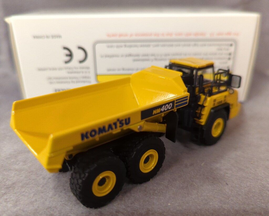 コマツ HM400-5 ミニチュア 1/87（非売品） 非売品✨コマツ HM400-5アーティキュレートダンプトラック 1/87