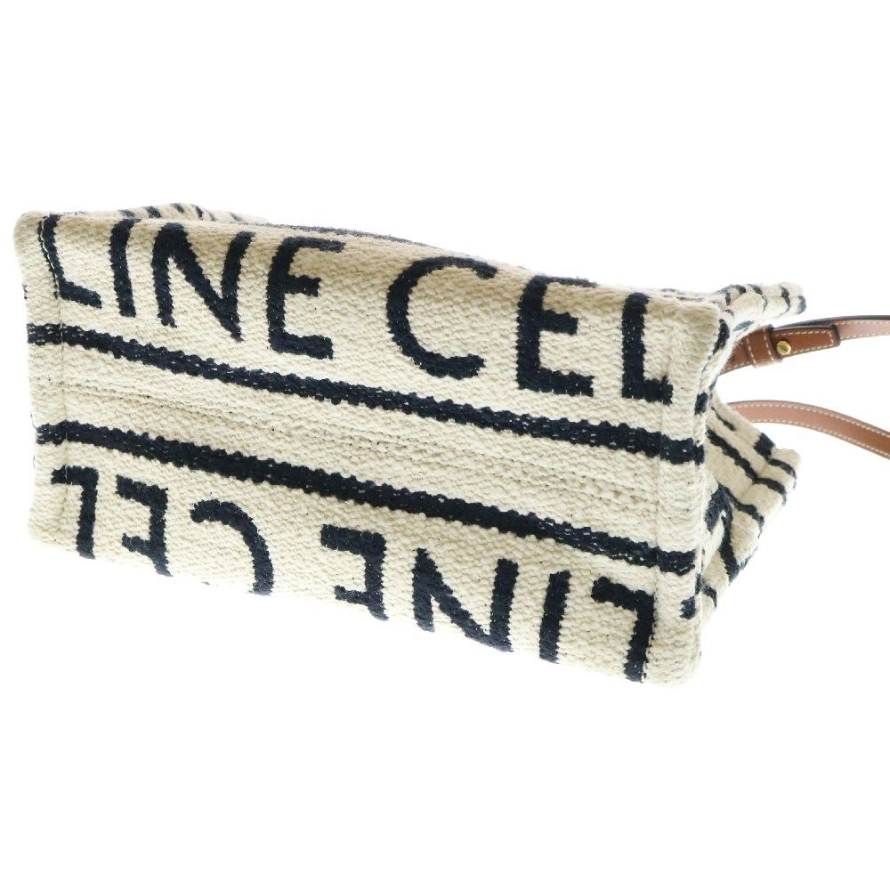 CELINE セリーヌ