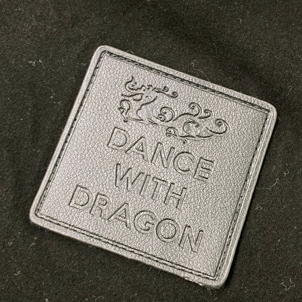 サイズ：4 DANCE WITH DRAGON ダンスウィズドラゴン  長袖ハーフジップTシャツ  ブラック系 [240101450969] ゴルフウェア メンズ ストスト サイズ：4 DANCE WITH DRAGON ダンスウィズドラゴン 長袖ハーフ