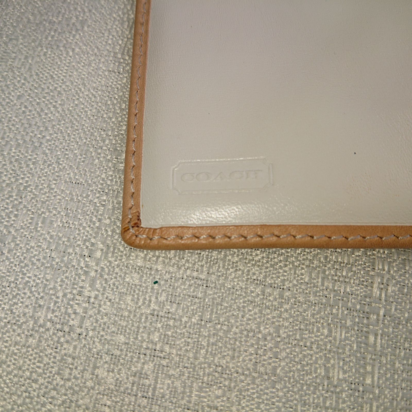 【美品】COACH 三つ折り財布 折り財布 蜂 bee 保存袋付 COACH コーチ 美品 三つ折財布 蜂 BEE シグネチャー - メルカリ