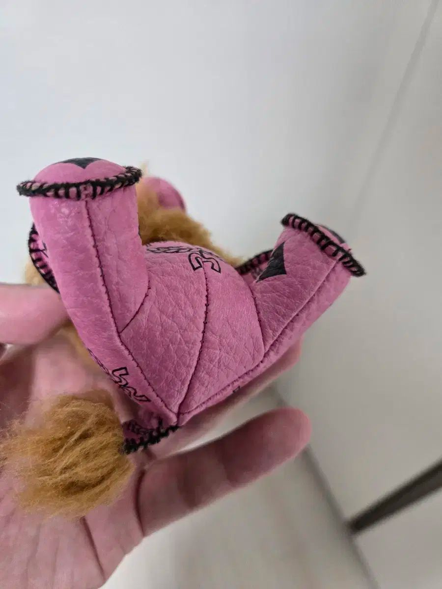 MCM ピンク