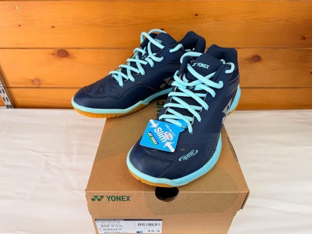 YONEX バドミントンシューズ SHB65Z3S 20.0cmのみ