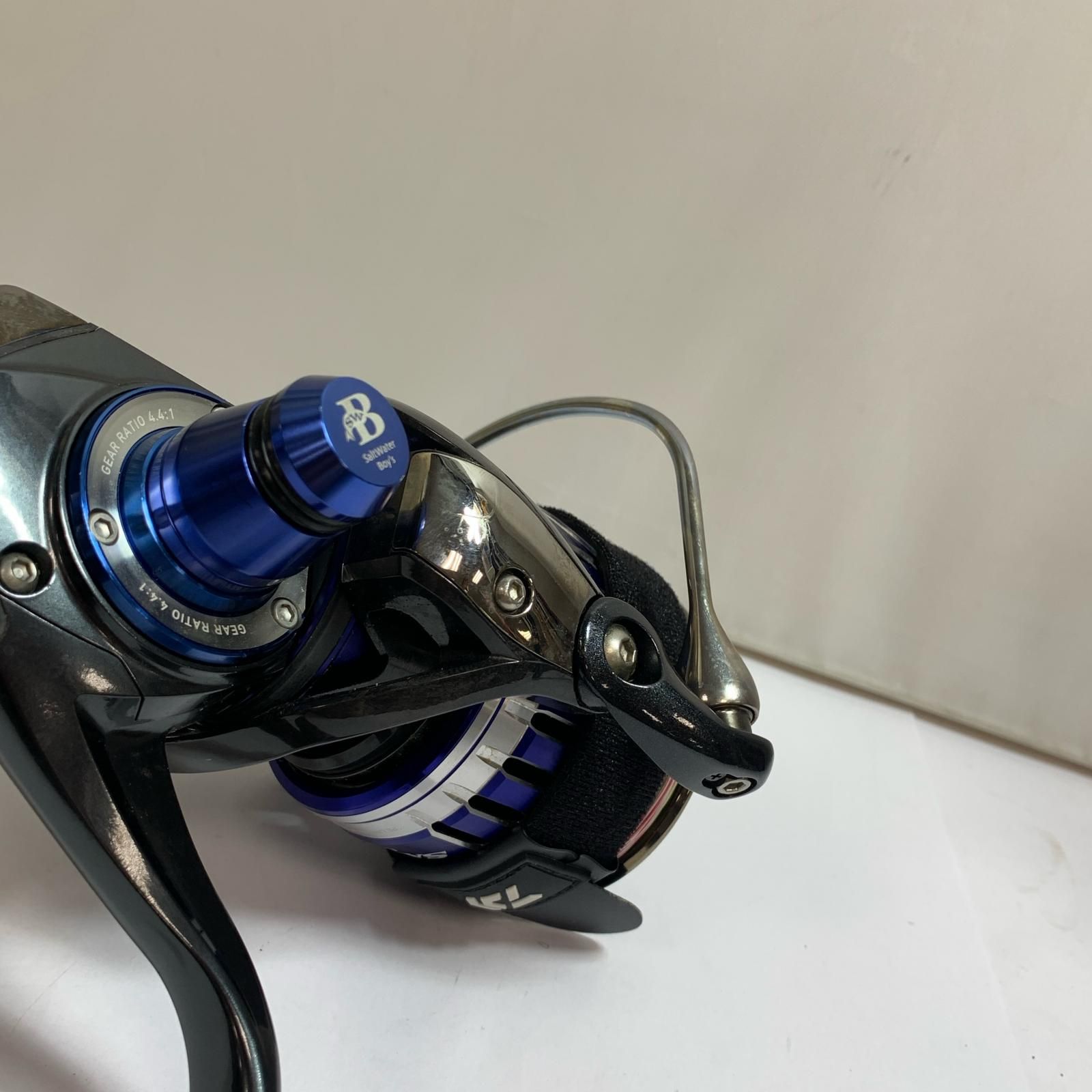 DAIWA ダイワ 15ソルティガ 5000 スピニングリール 箱・取説付 DAIWA ダイワ 15ソルティガ 5000 スピニングリール 箱・取説付