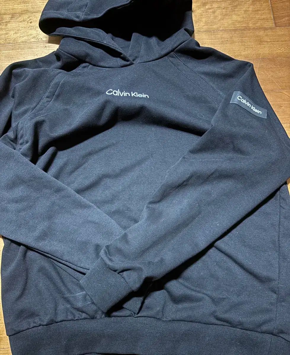 calvin klein black hoodie Lsize