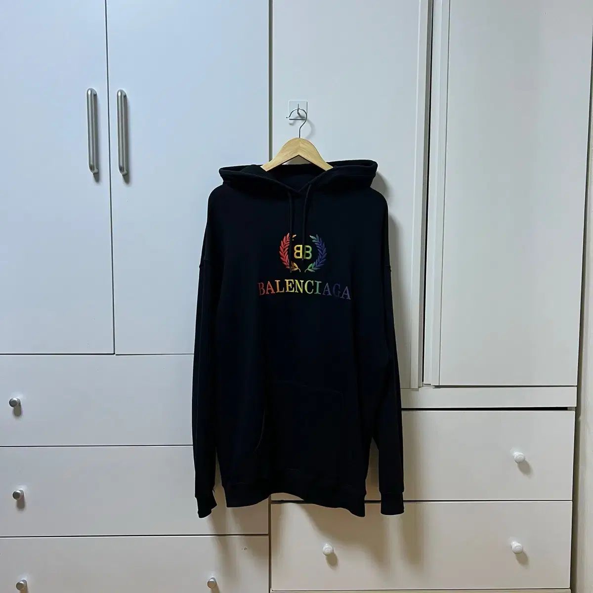 BALENCIAGA(バレンシアガ) 月桂樹ロゴ レインボー 半袖Tシャツ M XL 
