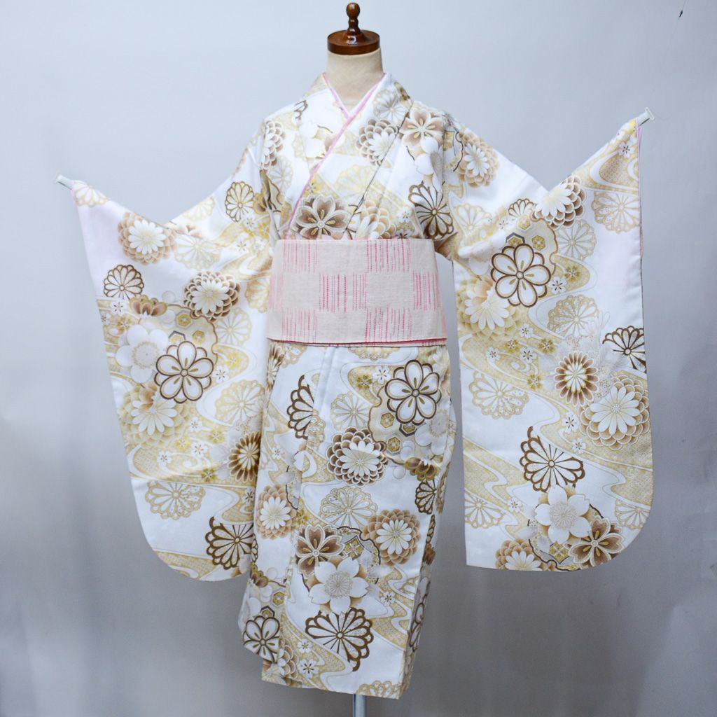 二尺袖着物 単品 仕立て上がり 白地 金彩 着物丈は着付けし易いショート丈 袴用 卒業式 NO42657