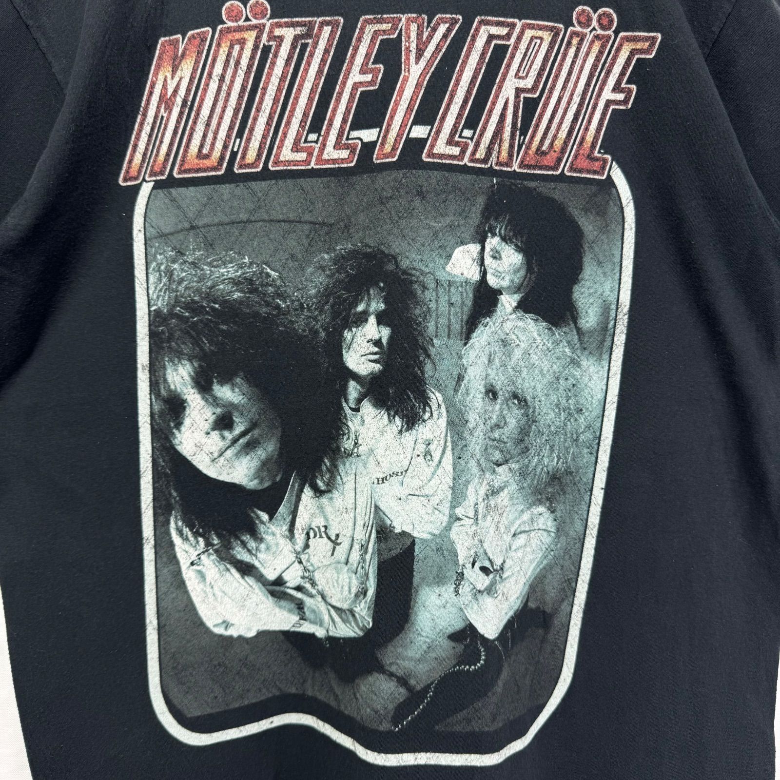 ©︎MOTLEY CRUE Tシャツ モトリークルー オフィシャル ヘヴィメタル Motley Crue Print T-shirt Tee モトリークルー TOUR Tシャツ メタル
