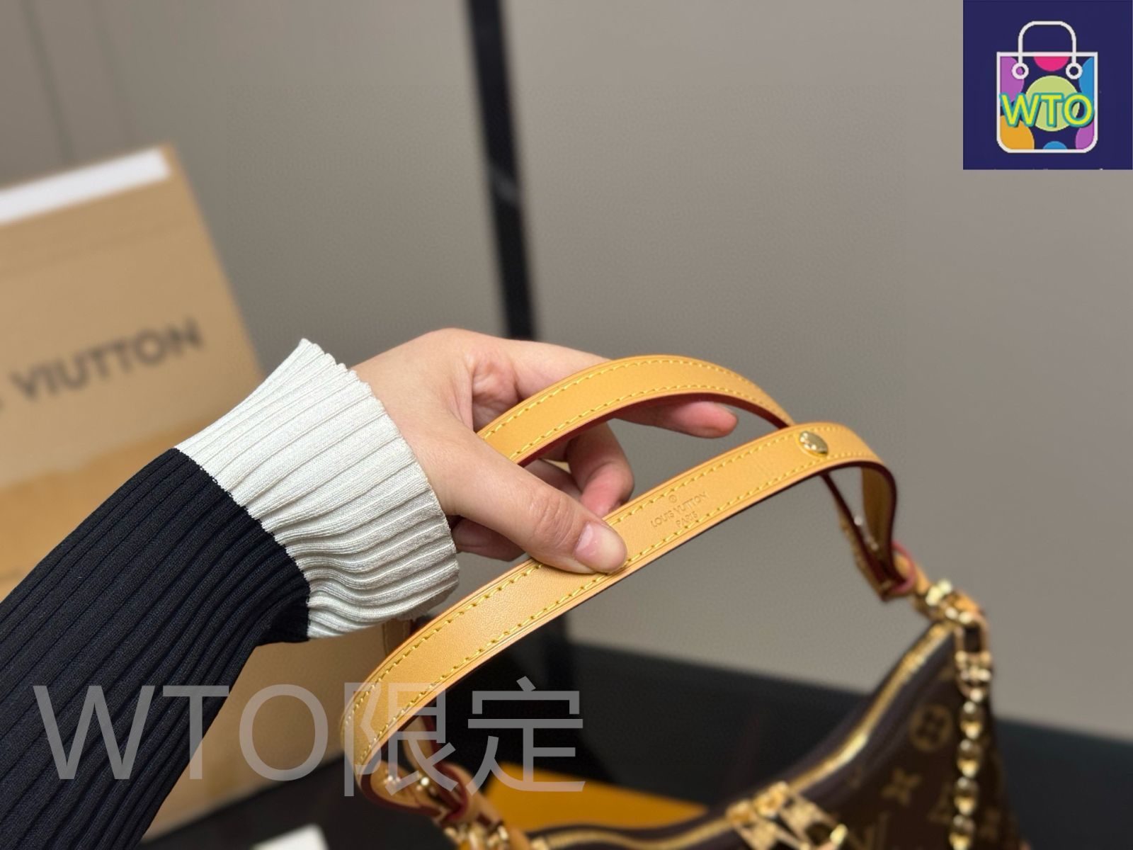 LOUIS VUITTON ストラップ付きアクセサリーBOX付き コフレ ジュワイアリー モノグラム｜ルイ・ヴィトン 公式サイト