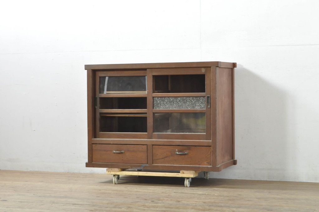 GMIS158○karimoku / カリモク コロニアル コーナーキャビネット